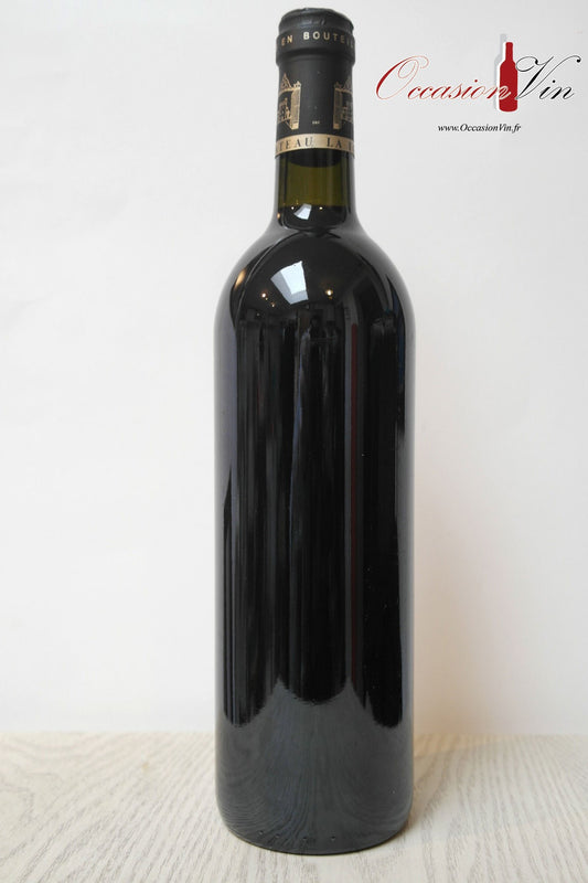 Château La Tour Carnet Vin 1996