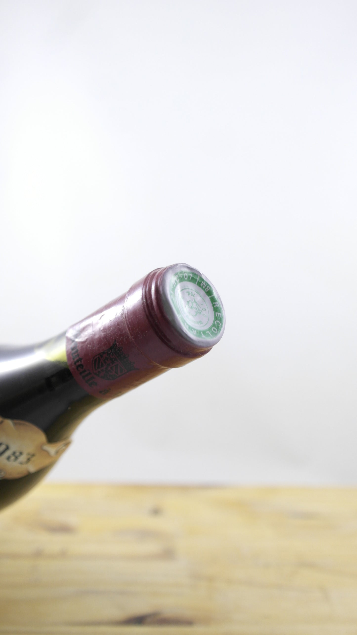 Bourgogne La Rochependante EA Vin 1983