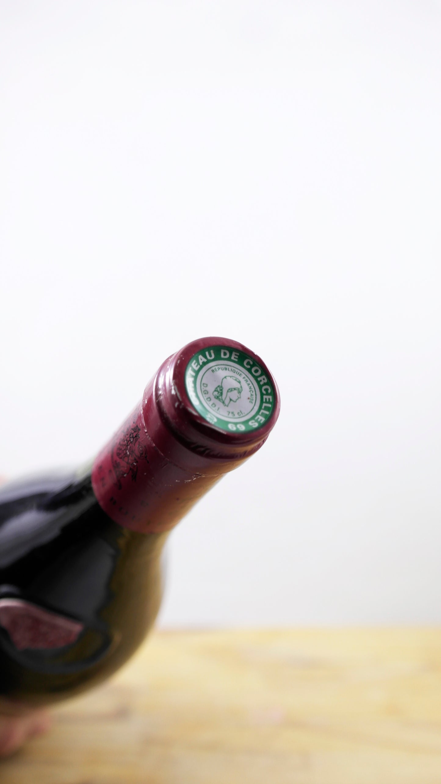 Vin Année 2000 Château de Corcelles ELA