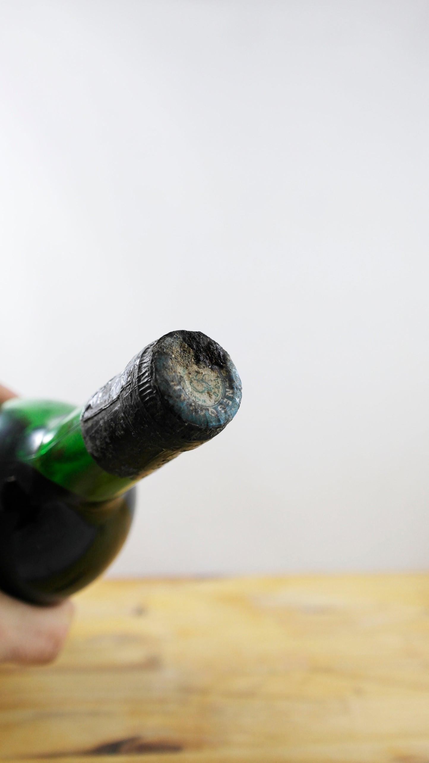 Vin Année 1983 Château de L'Hoste