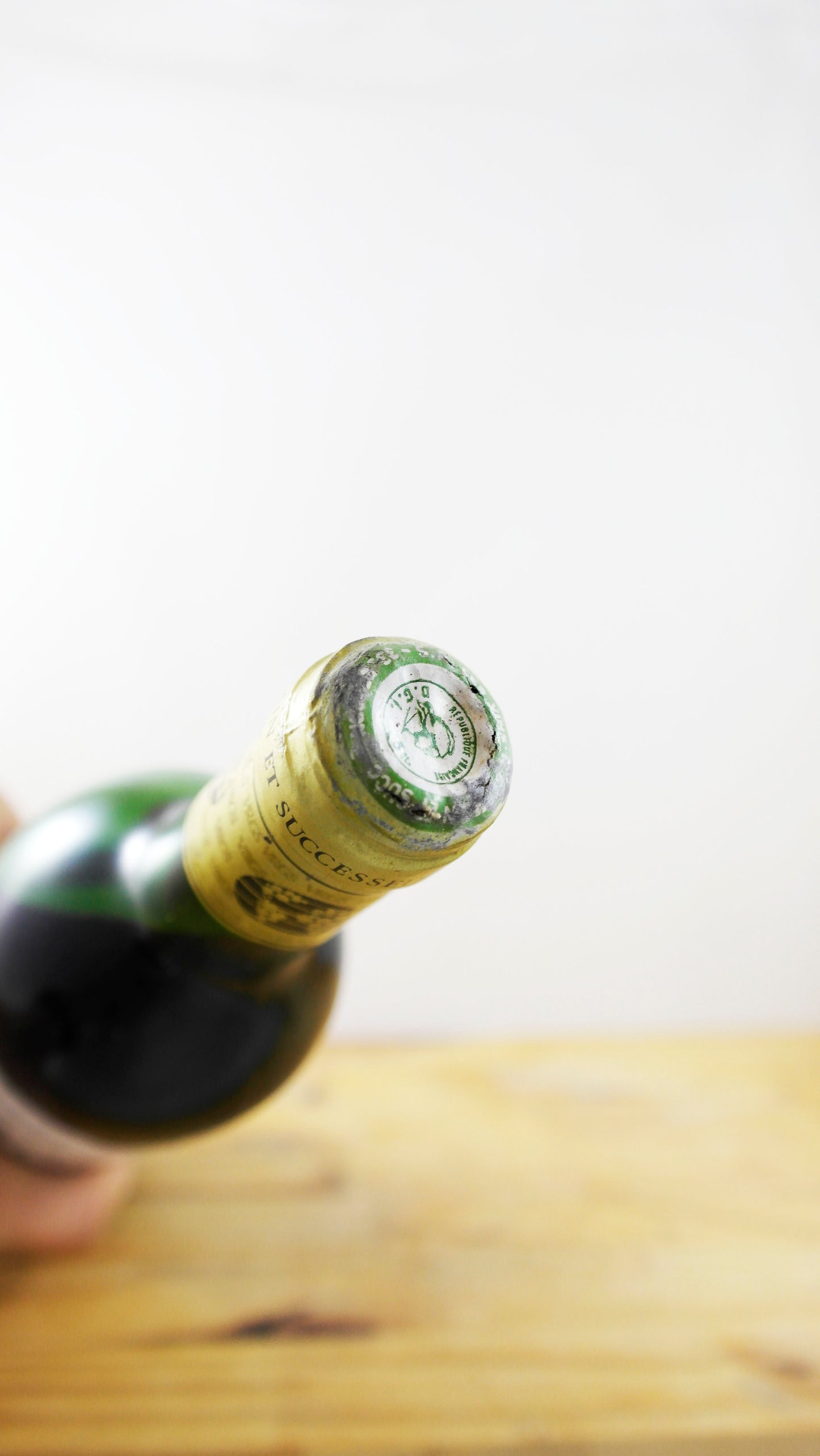 Vin Année 1985 Château Saint Corbian