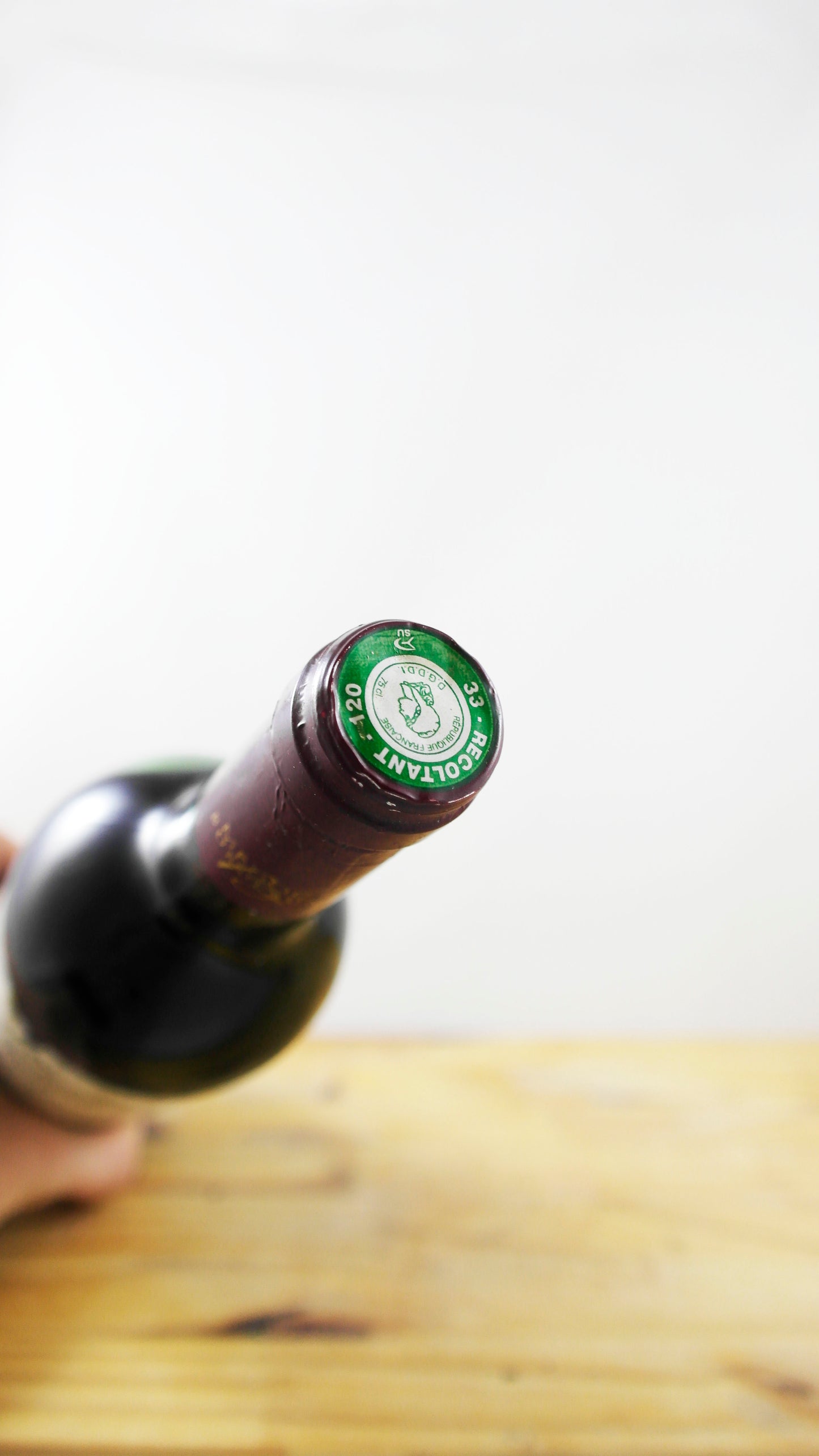 Vin Année 2001 Château du Moulin-Neuf