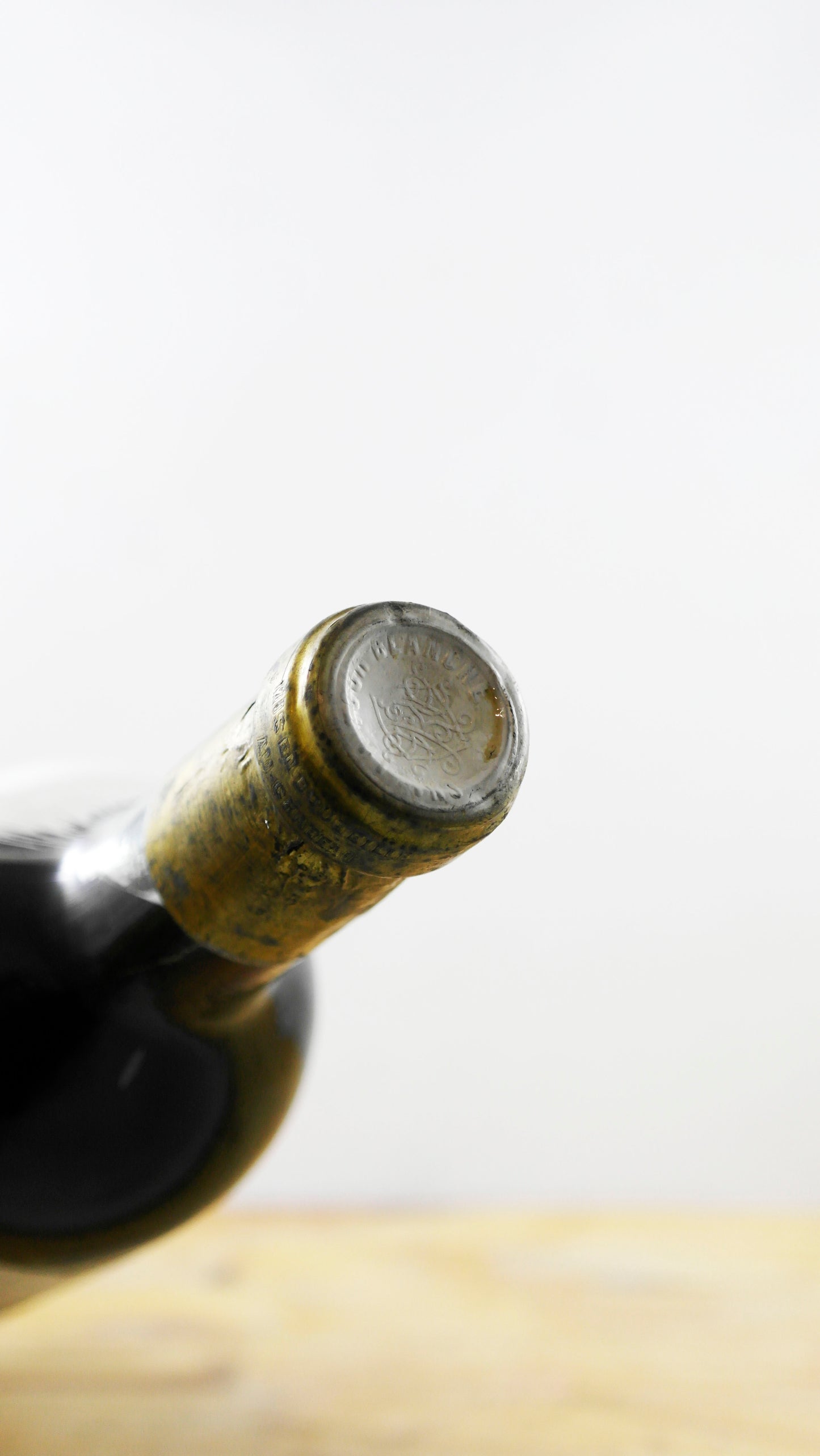 Vin Année 1947 Château La Tour Blanche