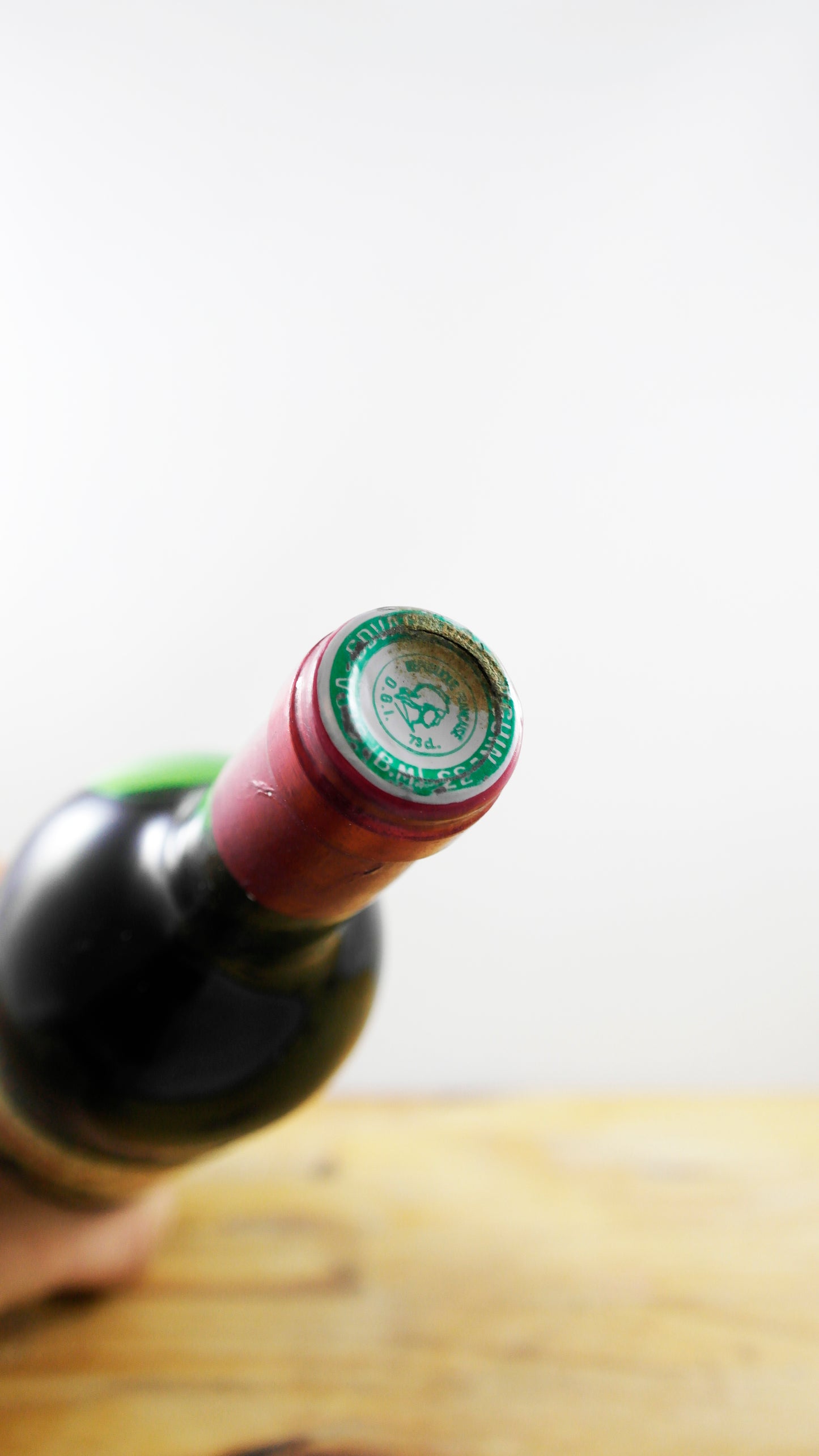 Vin Année 1975 Le Cellier des trois Caves Puisseguin