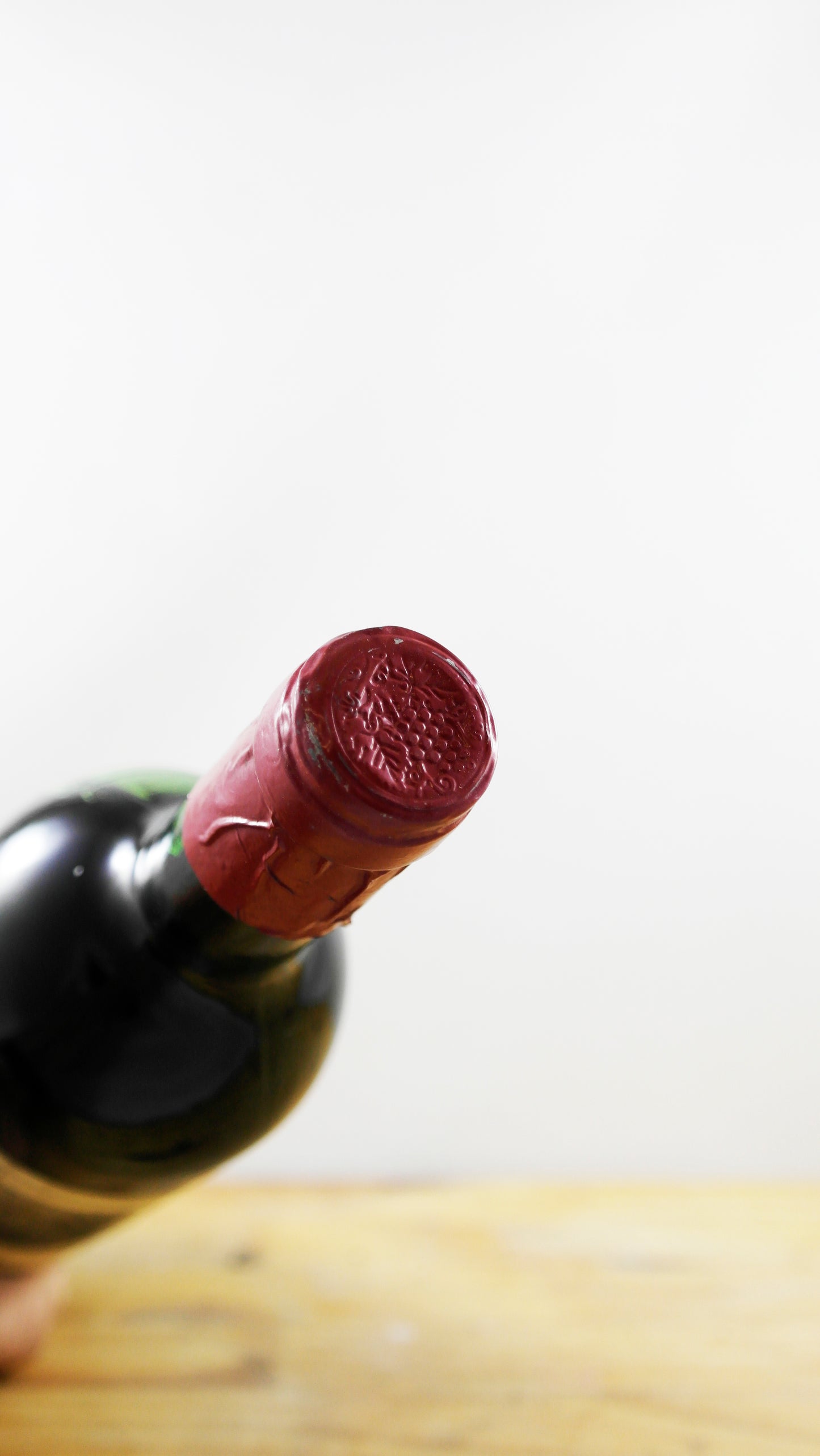 Vin Année 1980 Château La Roseraie