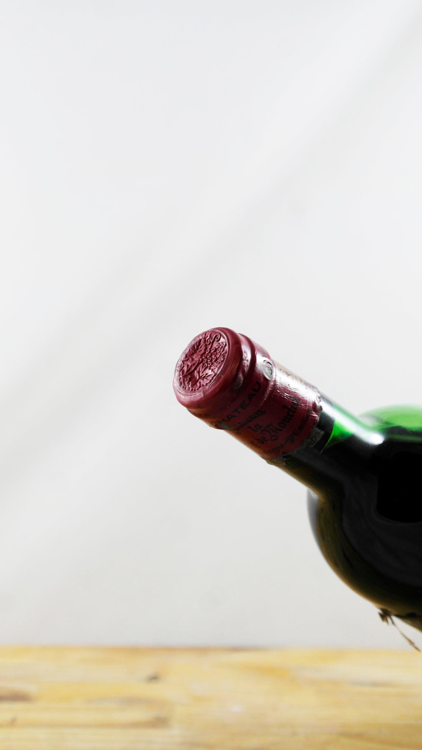 Vin Année 1977 Château La Croix de Mouchet