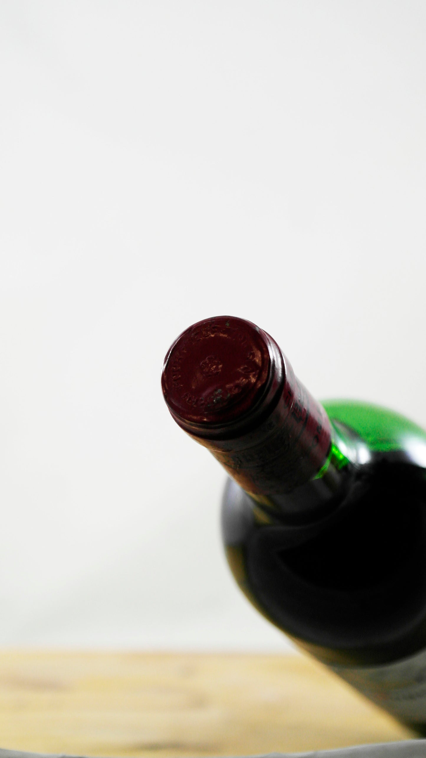 Vin Année 1977 Château Bourgneuf-Vayron