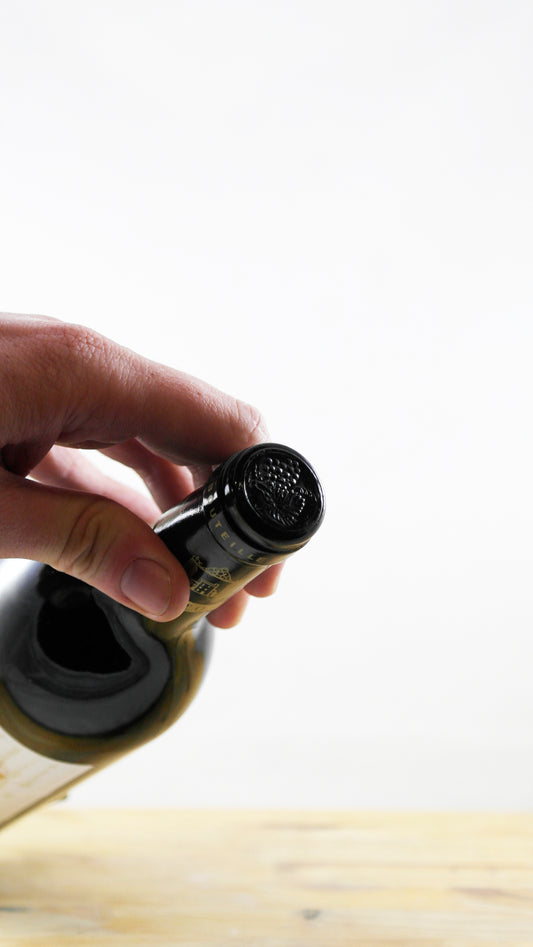 Vin Année 1982 Château La Tour Carnet