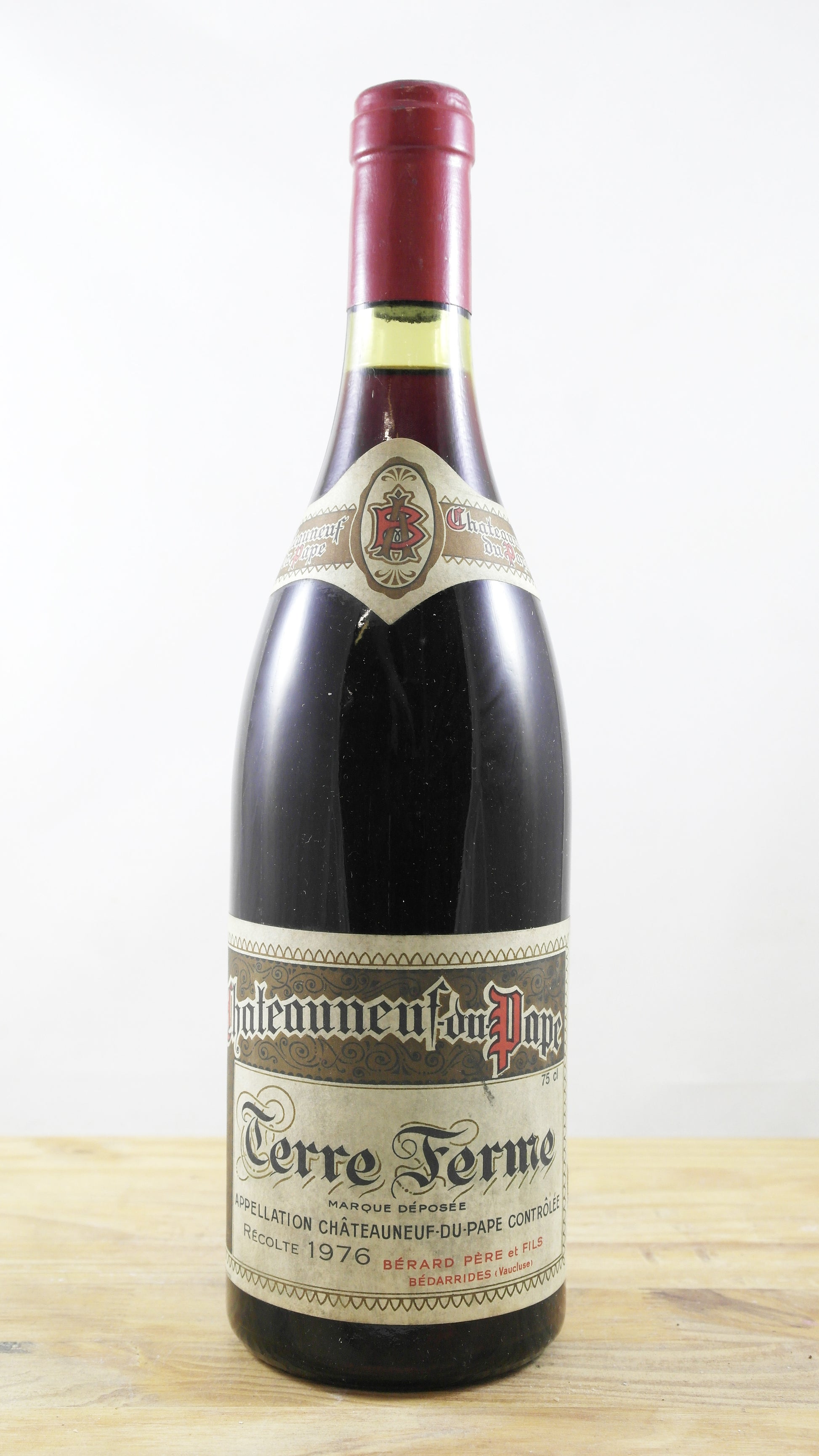 Châteauneuf du Pape Terre Ferme 1976
