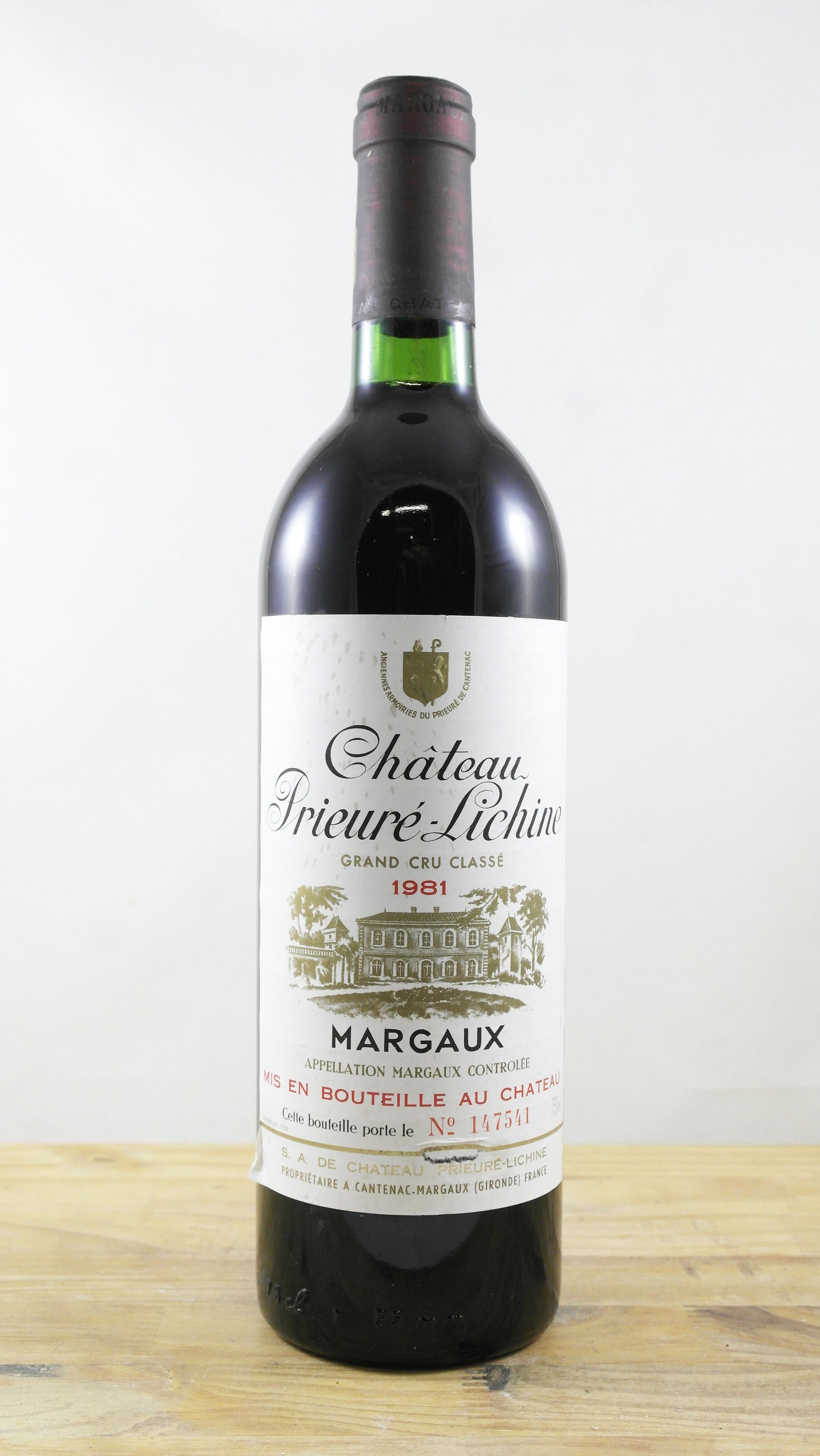 Château Prieuré-Lichine 1981 ET