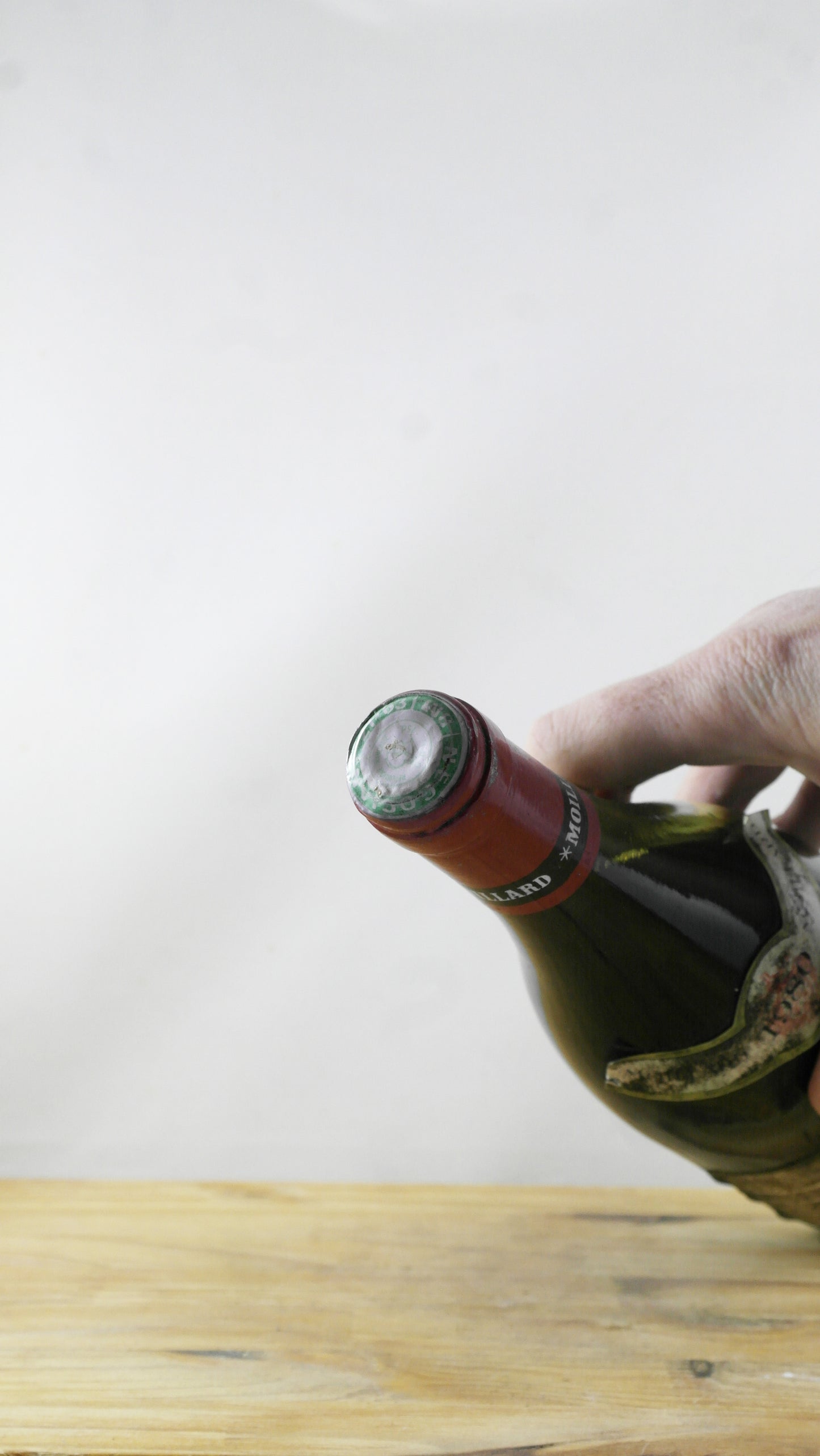 Côte des Nuits-Village Moillard 1980 EA