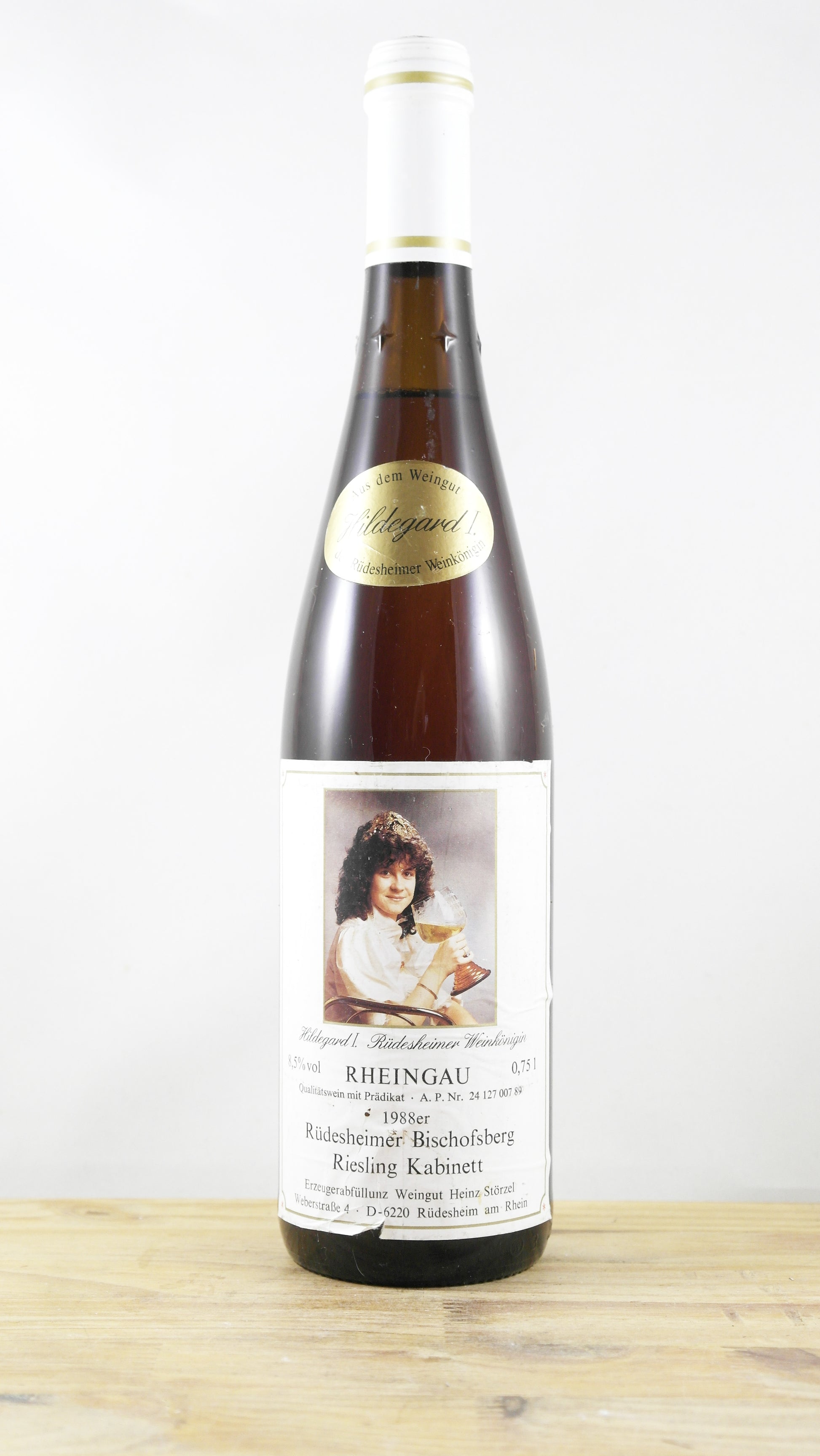 Riesling Rheingau Hildegard 1 der Rüdesheimer Weinkönigin 1988