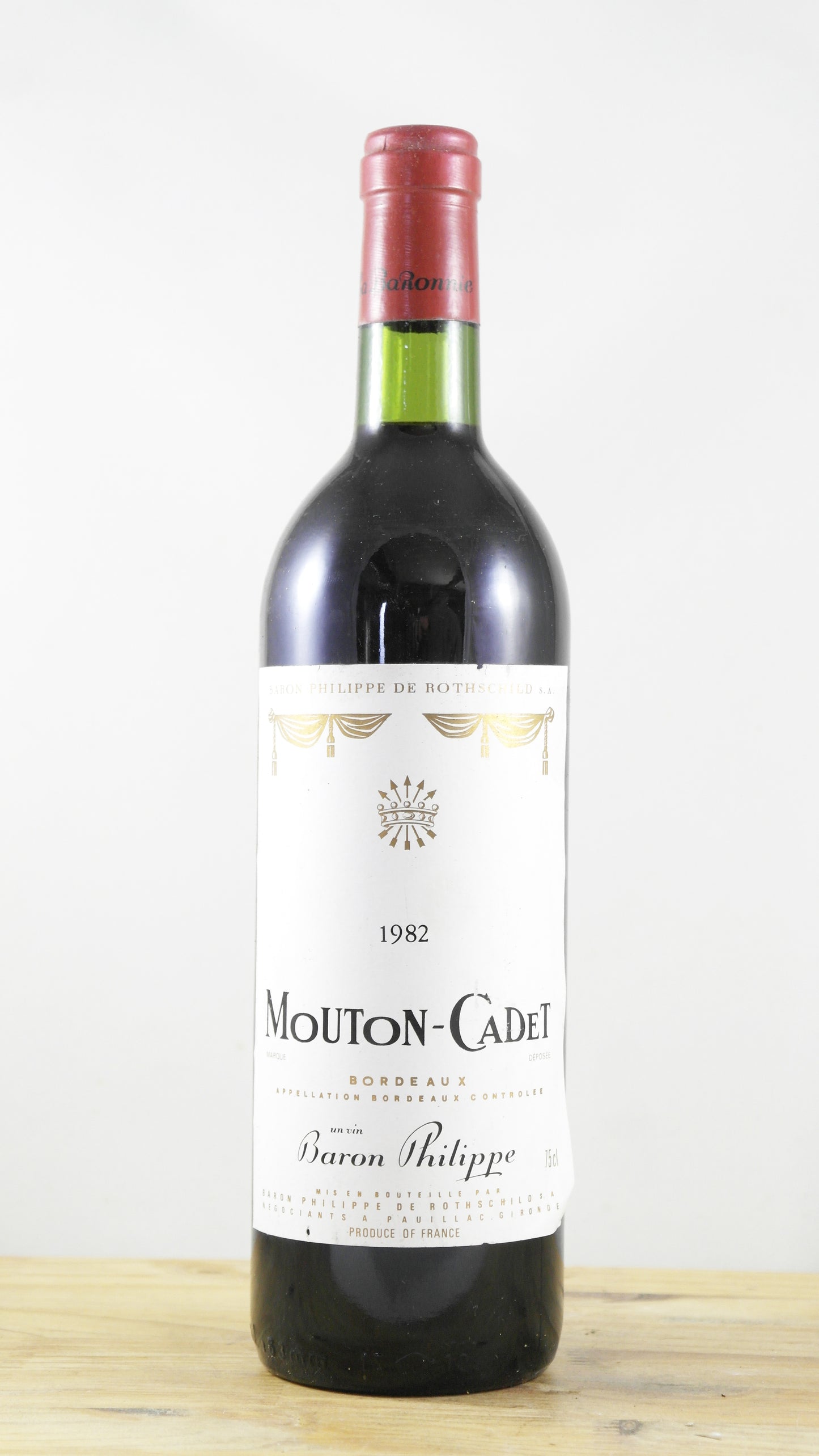 Mouton -Cadet 1982