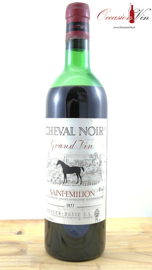 Cheval Noir Vin 1977