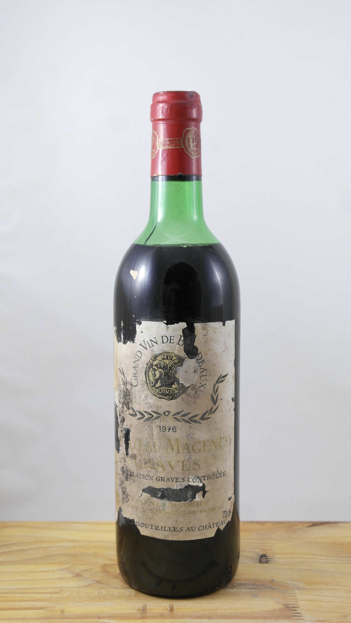 Château Magence NB Vin 1976