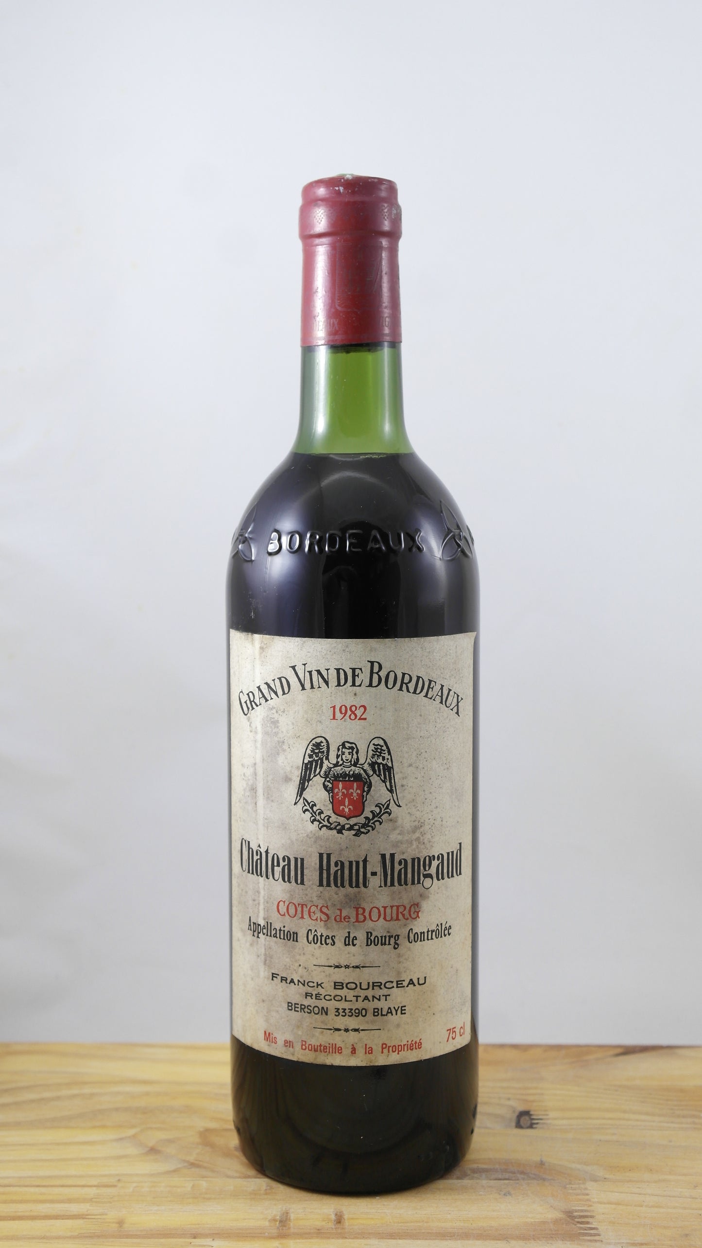 Château Haut-Mangaud NB Vin 1982