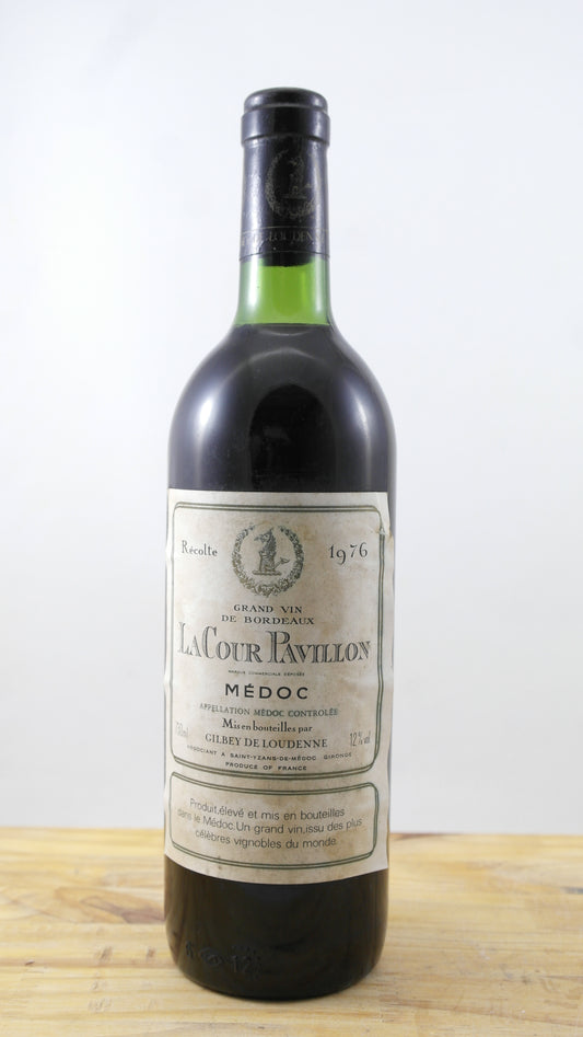 La Cour Pavillon Vin 1976