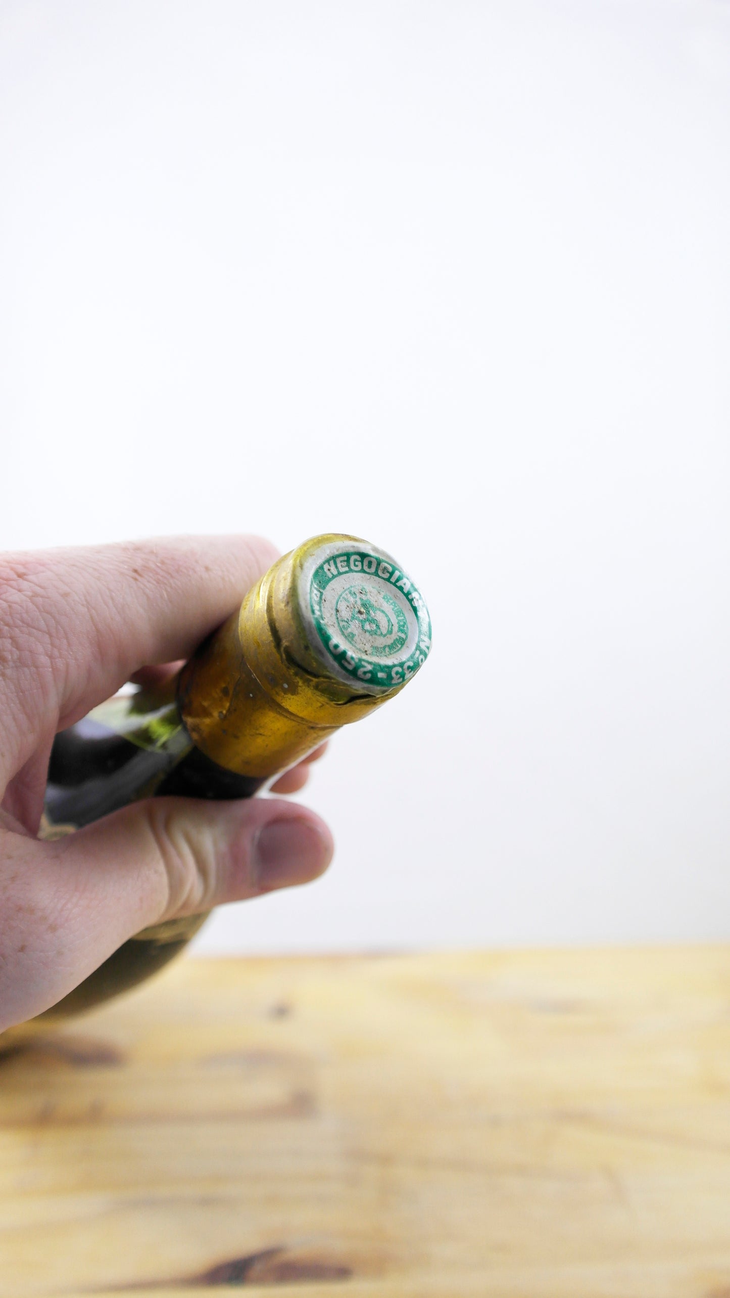 Vin Année 1973 Châteauneuf du Pape Dougnac ELA