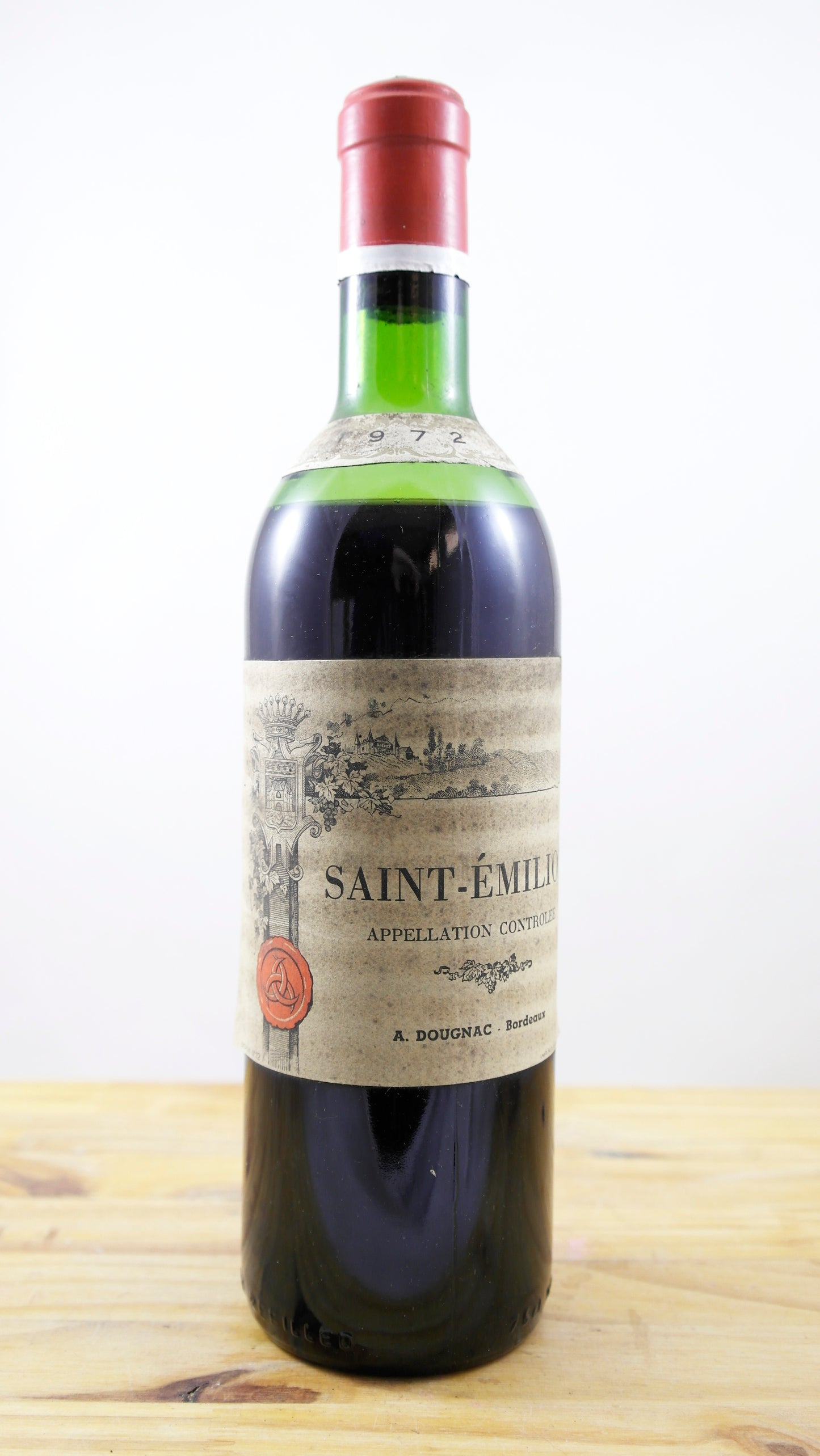 Vin Année 1972 Saint-Emilion Dougnac NB