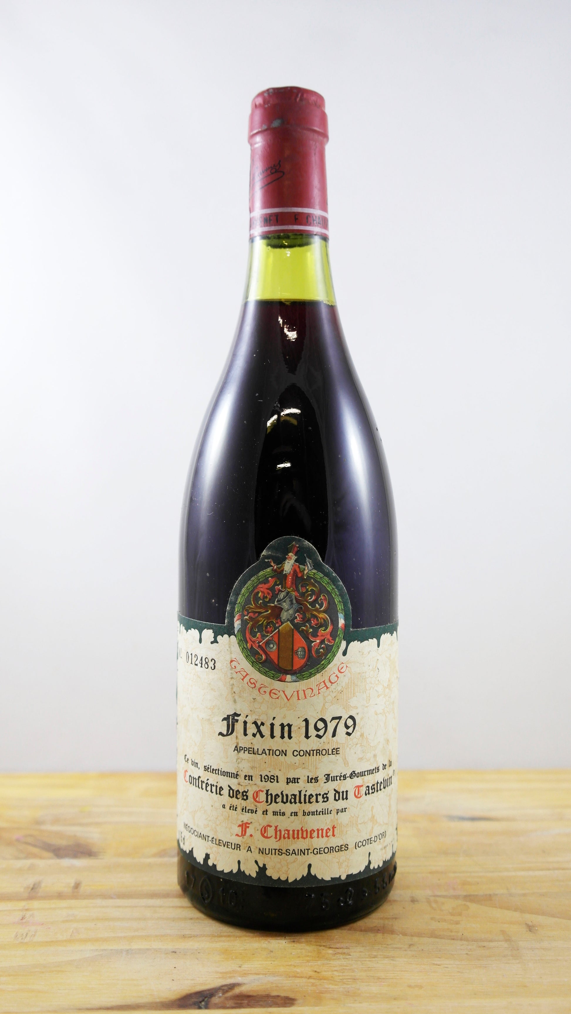 Vin Année 1979 Fixin Confrérie des Chevaliers du Tastevin