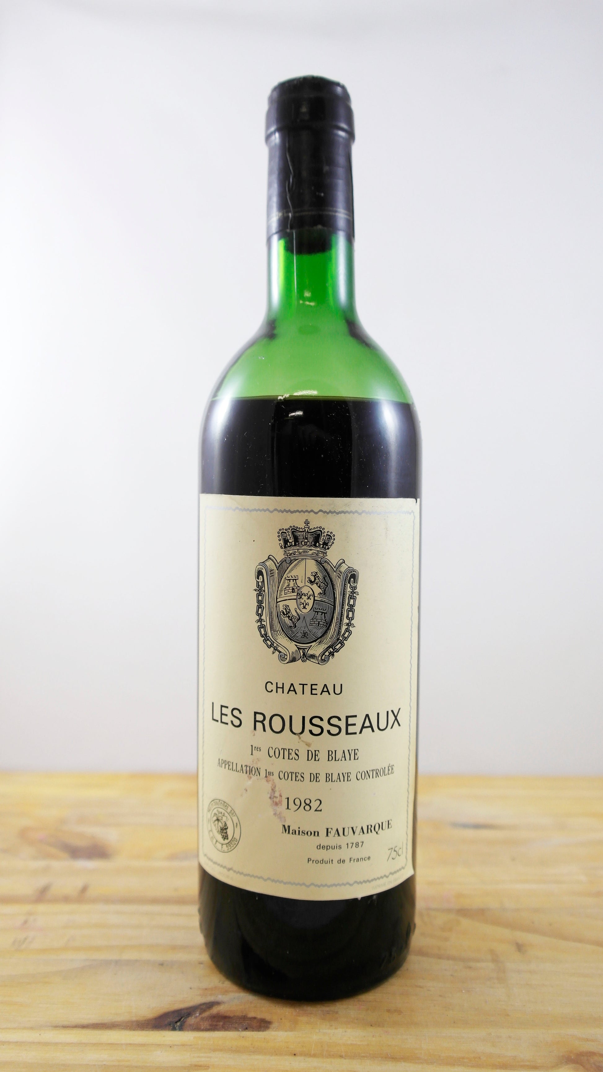 Vin Année 1982 Château Les Rousseaux