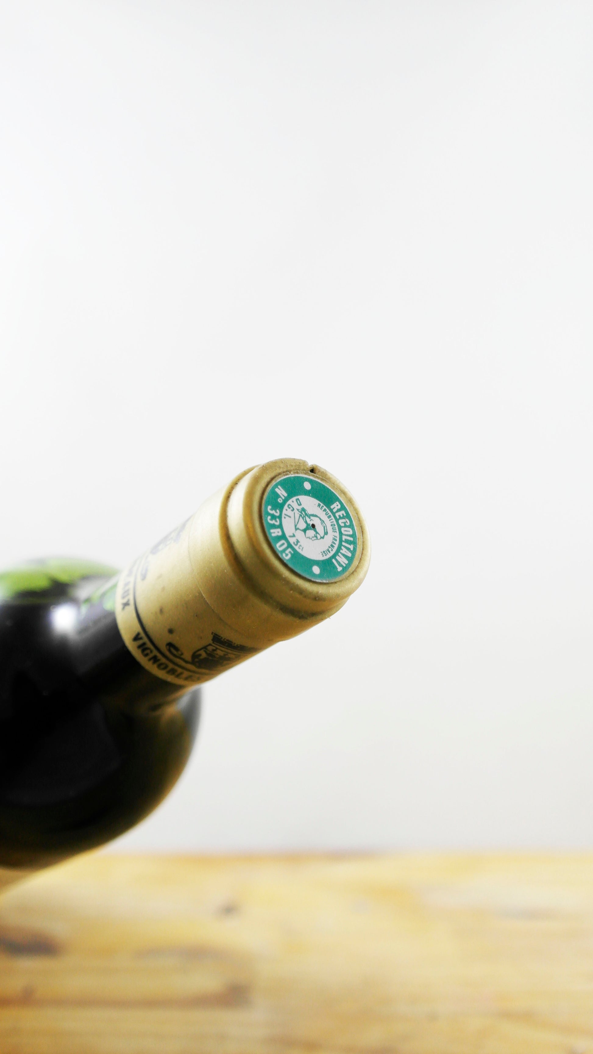 Vin Année 1975 Château Les Lauriers Meynard