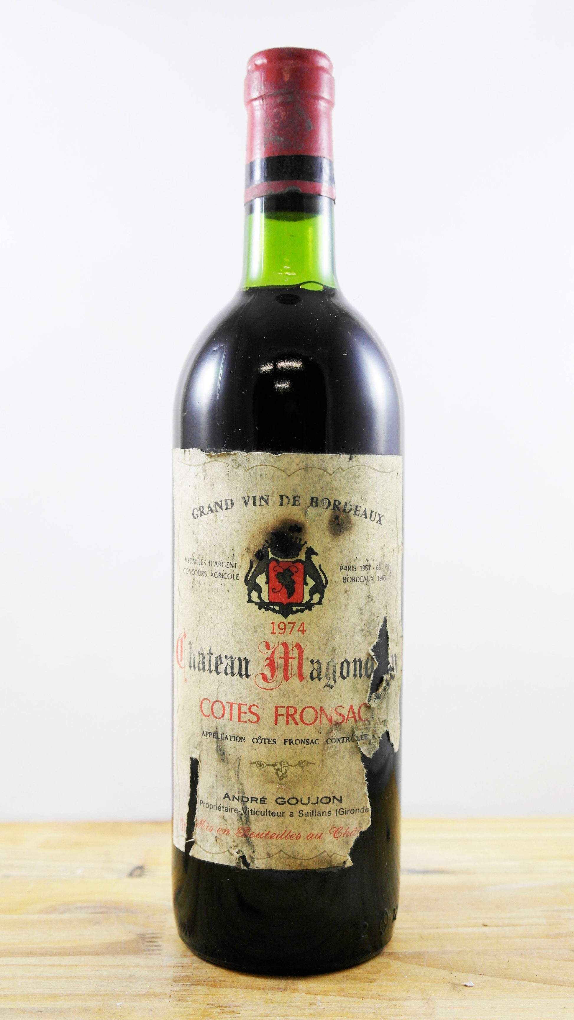 Vin Année 1974 Château Magondeau André Goujon