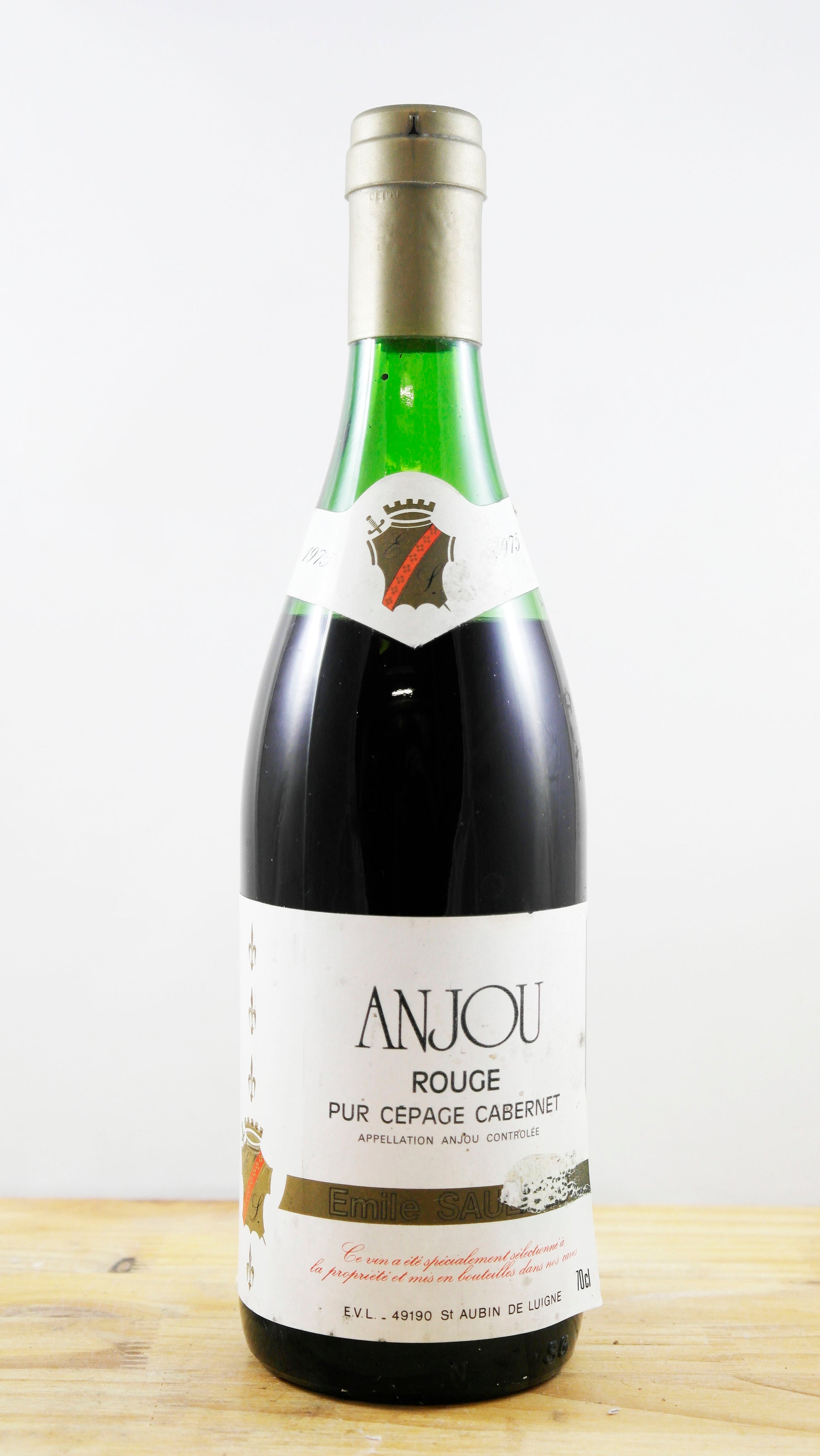Vin Année 1975 Anjou Rouge Pur Cépage Cabernet
