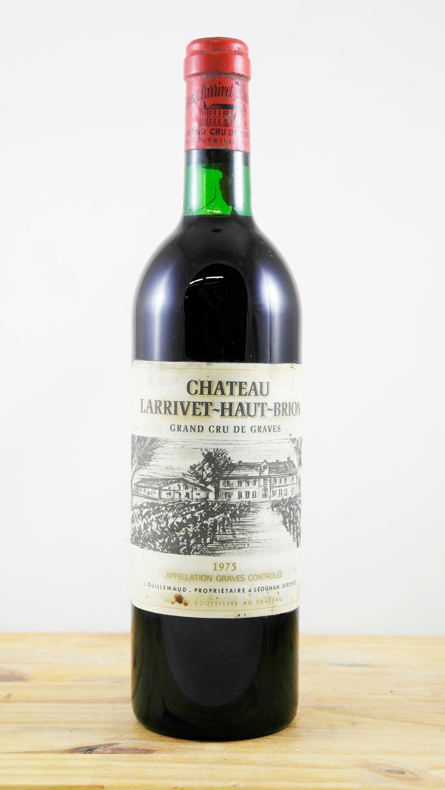 Vin Année 1975 Château Larrivet-Haut-Brion